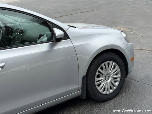 Used 2014 Volkswagen Golf 4-Door FWD image 33