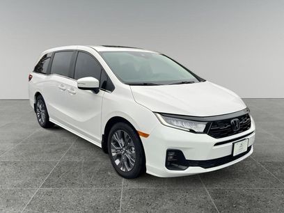 Certified 2025 Honda Odyssey Touring