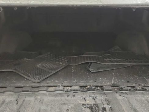 Used 2019 Chevrolet Silverado 1500 LT image 19