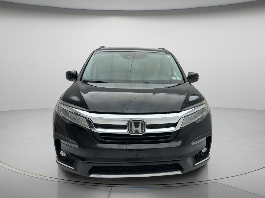Used 2019 Honda Pilot Touring image 2