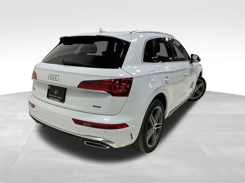 Used 2022 Audi Q5 e Prestige image 11