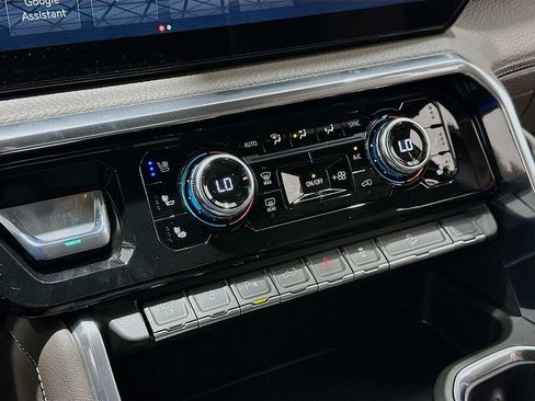 New 2026 GMC Sierra 2500 Denali image 16