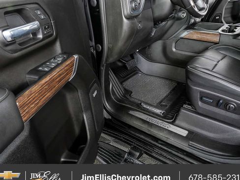 Used 2023 Chevrolet Silverado 2500 High Country w/ Z71 Off-Road Package image 8