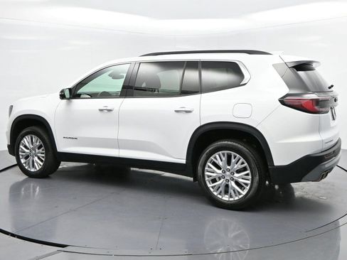 Used 2024 GMC Acadia Elevation w/ Luxury Package FWD image 5