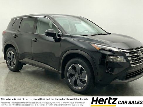 Used 2025 Nissan Rogue SV image 1