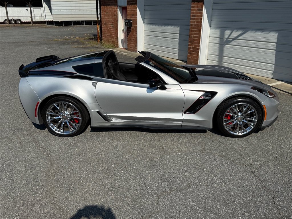 Used 2016 Chevrolet Corvette Z06 w/ 2LZ Preferred Equipment Group RWD image 41