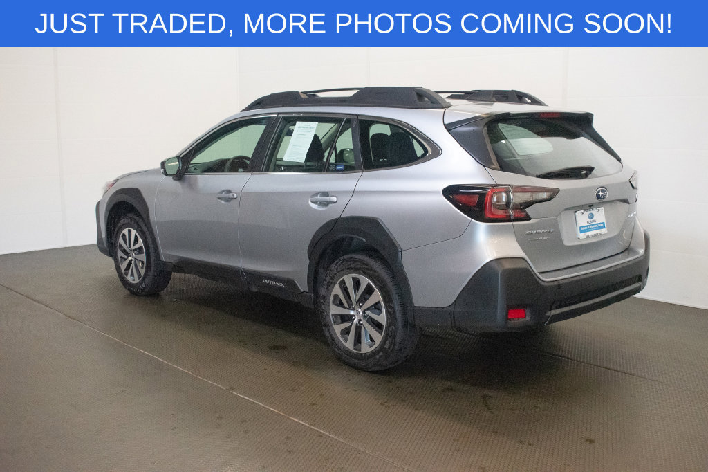 Used 2024 Subaru Outback AWD/4WD image 6