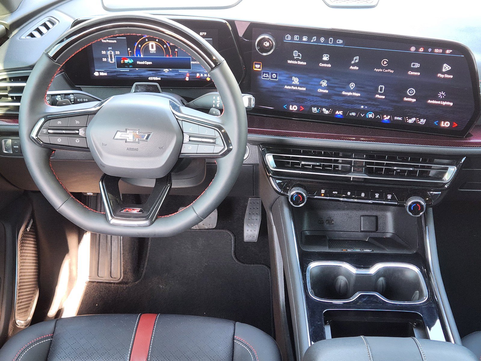 Used 2024 Chevrolet Traverse RS FWD image 10