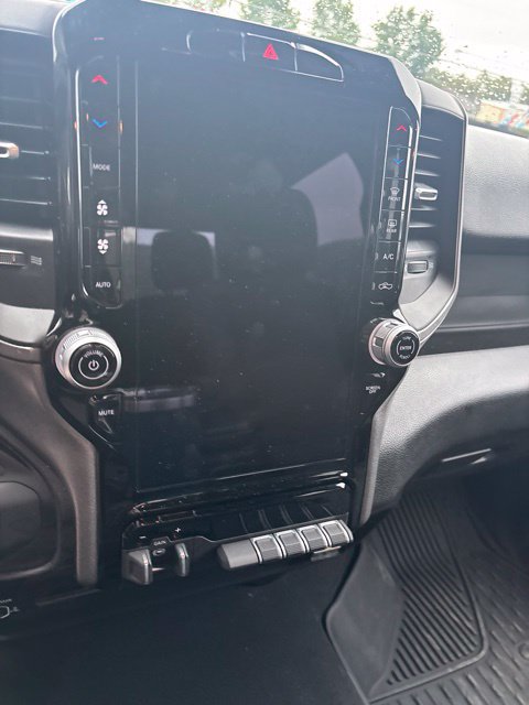 Used 2026 RAM 2500 Warlock AWD/4WD image 5
