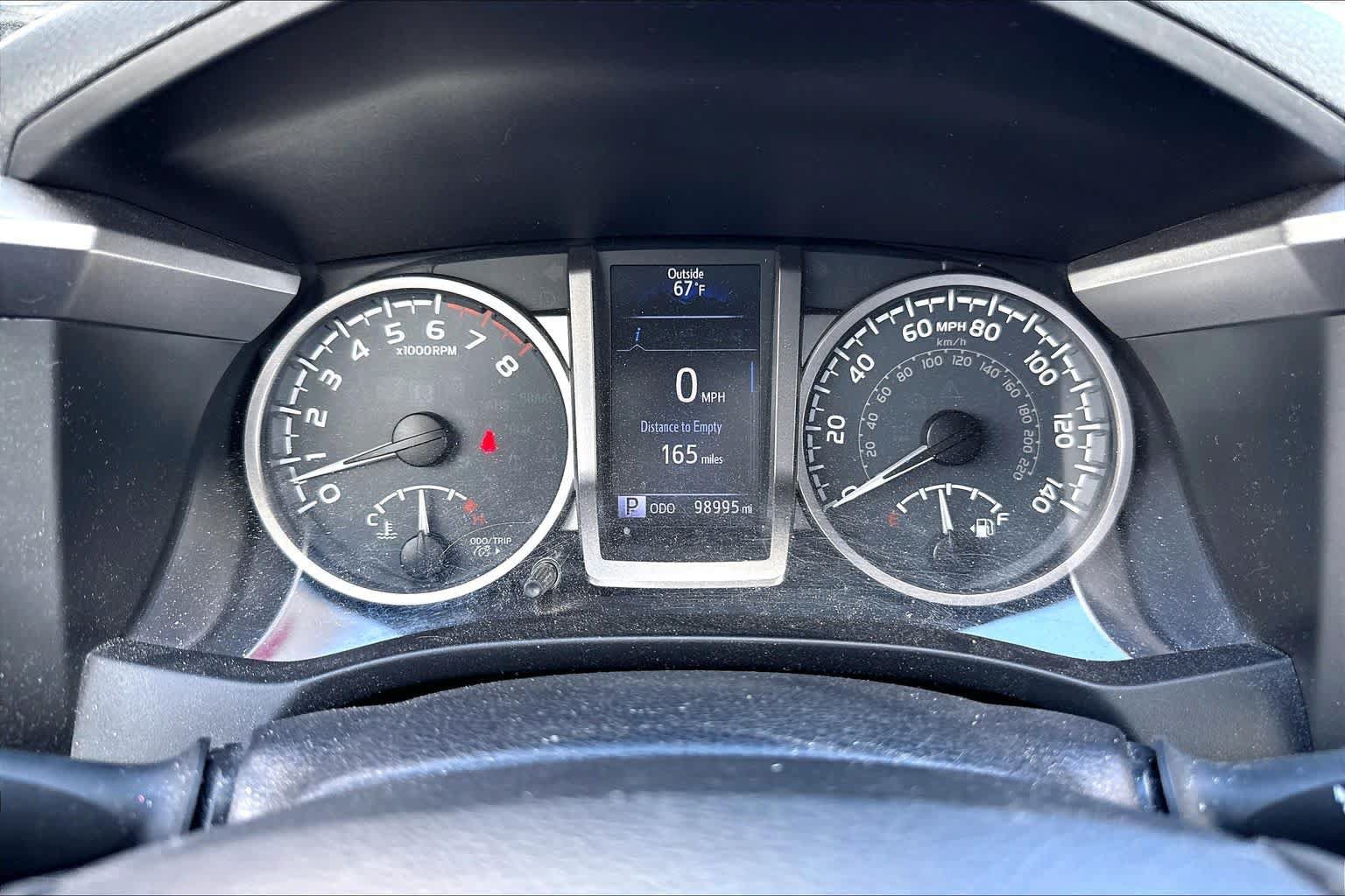 Used 2017 Toyota Tacoma SR5 RWD image 24