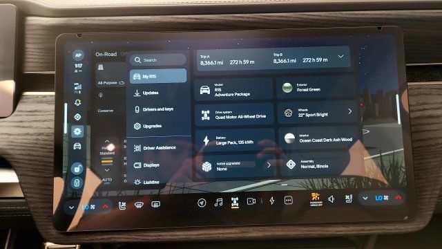 Used 2023 Rivian R1S Adventure Quad AWD/4WD image 59