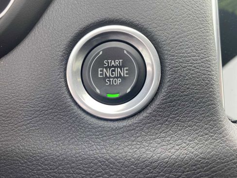 Used 2023 Cadillac XT4 Sport w/ Cold Weather Package image 23