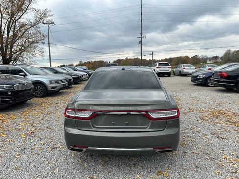 Used 2017 Lincoln Continental Select w/ Climate Package image 6