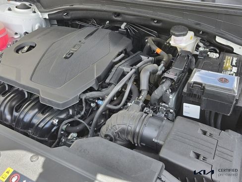 Certified 2024 Kia Sportage EX FWD image 18