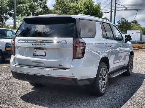 Used 2022 Chevrolet Tahoe LT w/ LT Signature Package AWD/4WD image 8