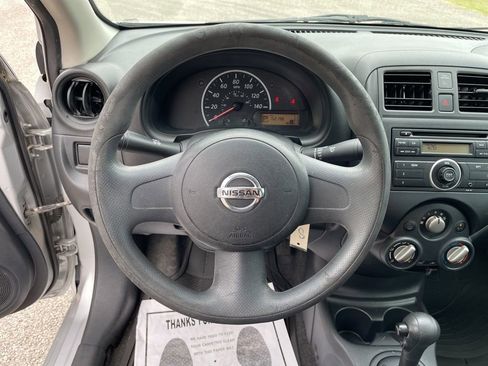 Used 2013 Nissan Versa S image 12