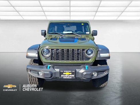 Used 2024 Jeep Wrangler Unlimited Rubicon 4xe AWD/4WD image 8