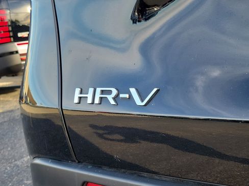 Used 2024 Honda HR-V LX image 6