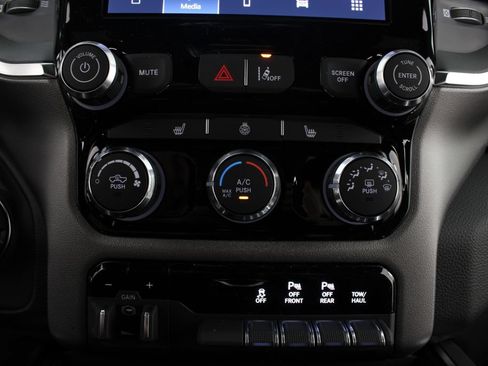 New 2026 RAM 1500 Big Horn w/ Night Edition AWD/4WD image 6