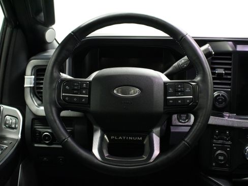 Used 2026 Ford F250 Platinum AWD/4WD image 24