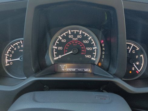 Used 2014 Honda Ridgeline SE image 23