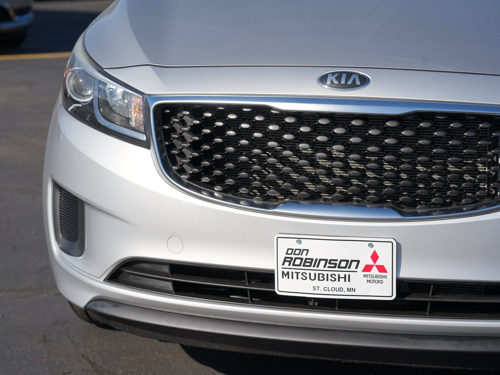 Used 2018 Kia Sedona L FWD image 10