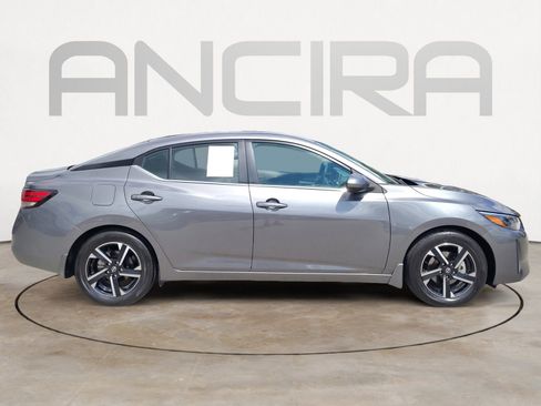 Used 2025 Nissan Sentra SV w/ All-Weather Package FWD image 15