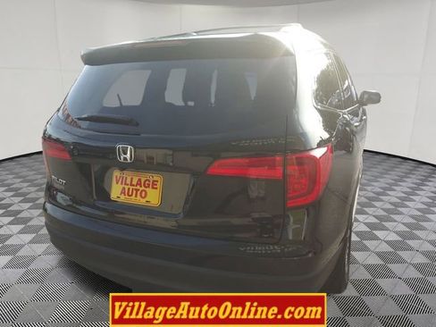 Used 2016 Honda Pilot EX image 12