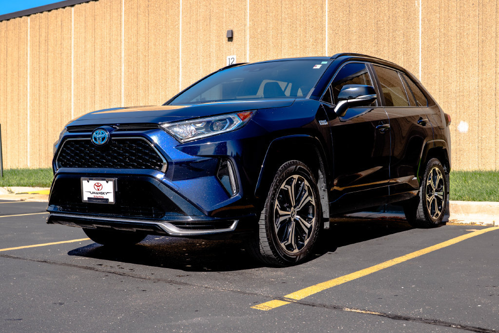 Used 2021 Toyota RAV4 XSE w/ Weather Package AWD/4WD image 4