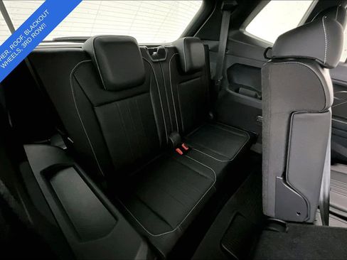 Used 2024 Volkswagen Tiguan SE R-Line FWD image 37