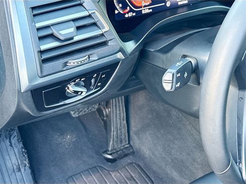 Used 2023 BMW X3 sDrive30i w/ Convenience Package image 11