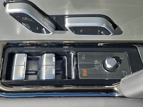 New 2026 Land Rover Range Rover Sport SE image 28