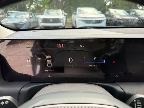 New 2026 Nissan Sentra SV w/ SV Convenience Package FWD image 22