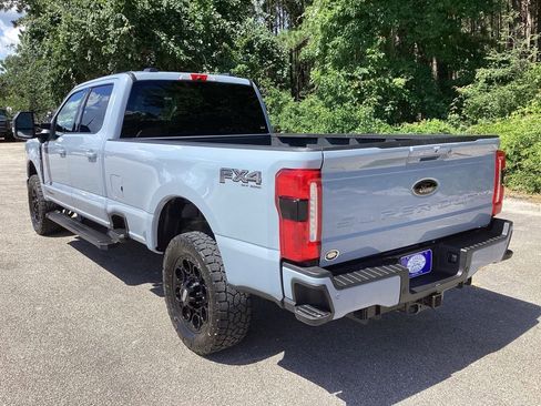 Used 2025 Ford F250 Lariat w/ Black Appearance Package AWD/4WD image 7