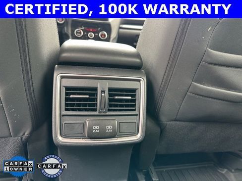 Used 2024 Subaru Forester Premium image 21