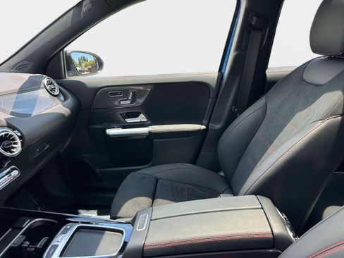 Certified 2025 Mercedes-Benz GLA 250 4MATIC image 23