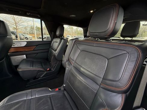 Used 2022 Lincoln Navigator Black Label AWD/4WD image 22