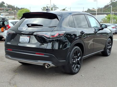 Used 2024 Honda HR-V Sport image 4