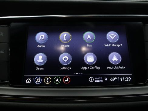 Used 2022 Buick Enclave Premium image 22