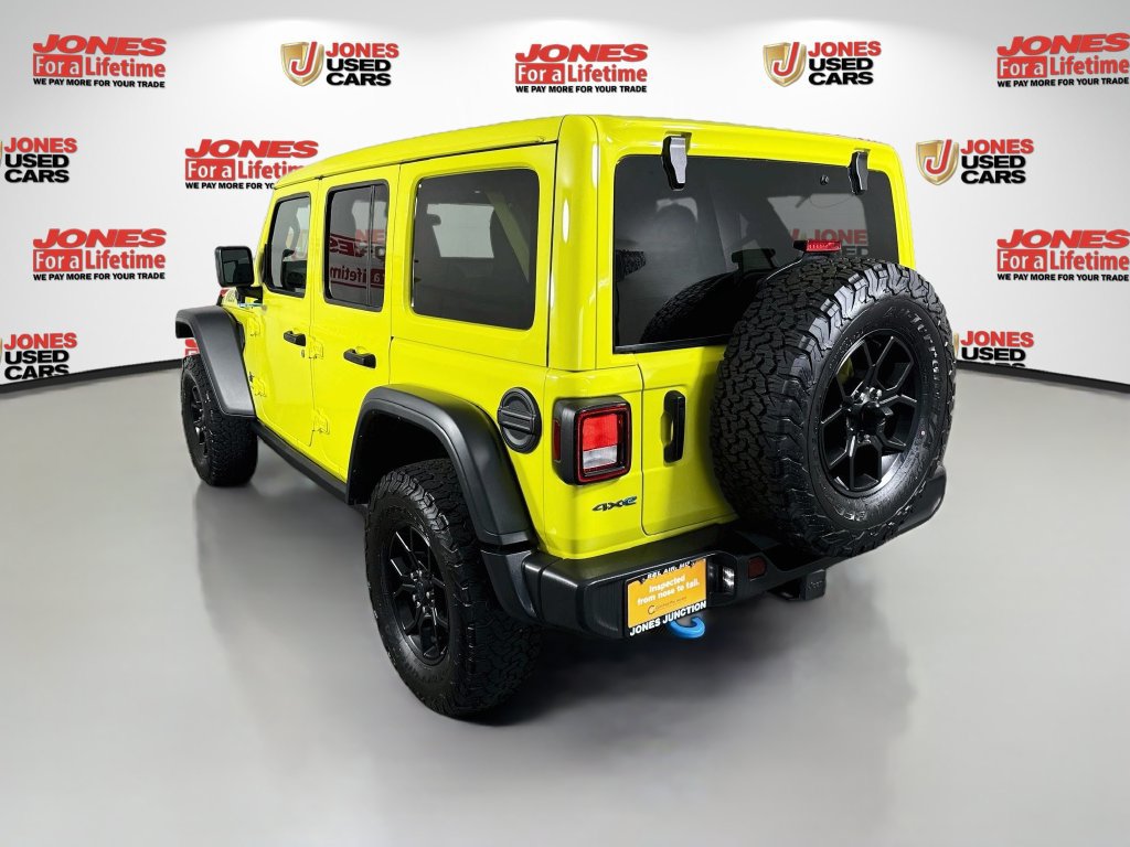 Used 2024 Jeep Wrangler Unlimited AWD/4WD image 2