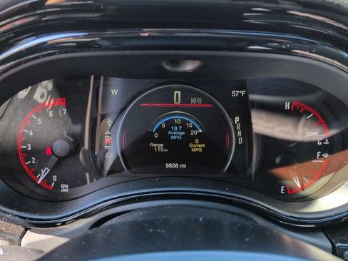 Used 2025 Dodge Durango R/T image 32