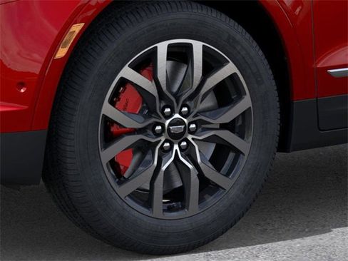 New 2026 Cadillac XT5 Sportv w/ LPO, Floor Liner Package image 9