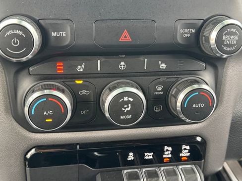 Used 2021 RAM 1500 Big Horn image 19