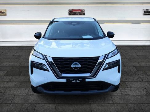 Used 2022 Nissan Rogue S FWD image 2