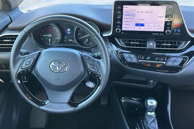 Used 2019 Toyota C-HR Limited FWD image 14