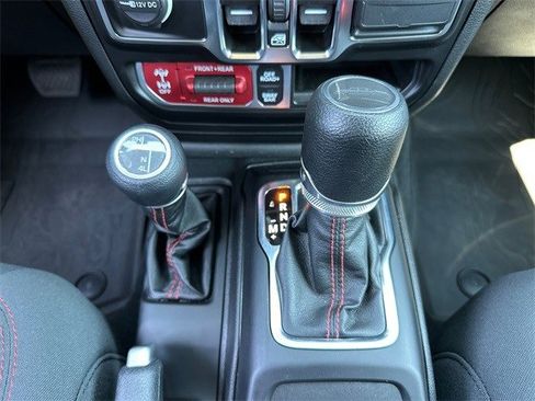 Used 2023 Jeep Gladiator Rubicon w/ LED Lighting Group image 19