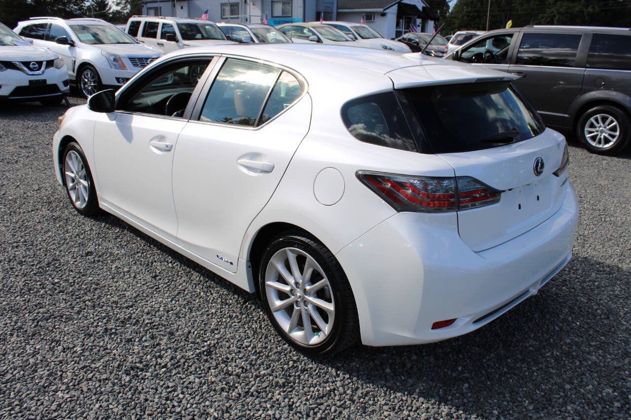 Used 2012 Lexus CT 200h Premium w/ Premium Audio Pkg FWD image 9