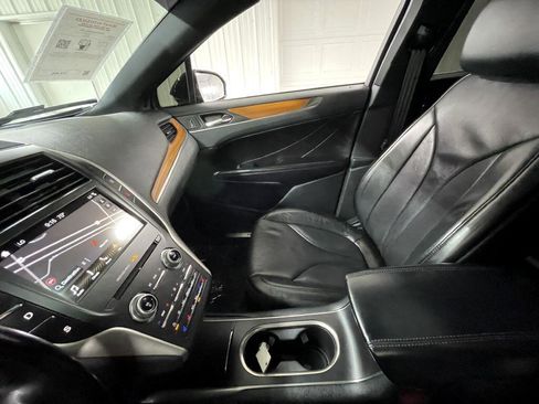 Used 2017 Lincoln MKC Reserve w/ Canadian Touring Package image 25