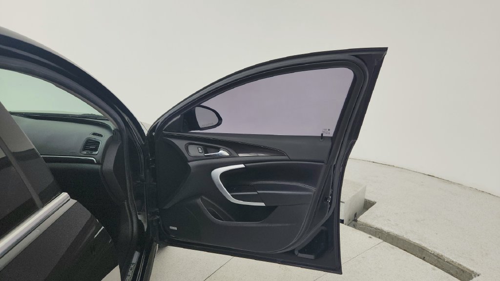 Used 2016 Buick Regal Premium FWD image 46