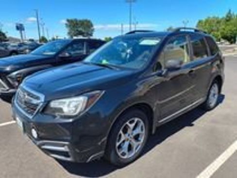 Used 2018 Subaru Forester 2.5i Touring AWD/4WD image 8